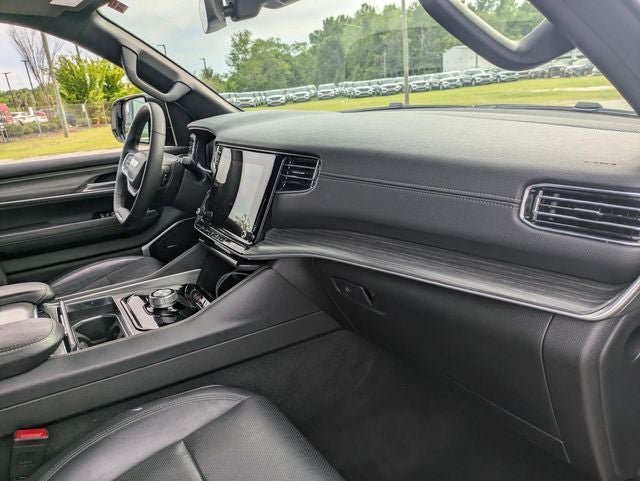 2024 Jeep Wagoneer Series II 4x2