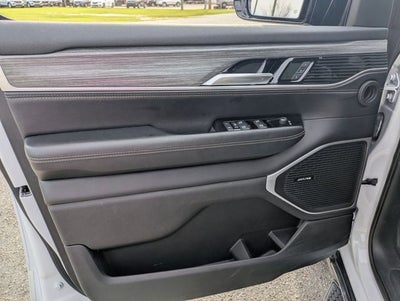 2024 Jeep Wagoneer Series II 4x2