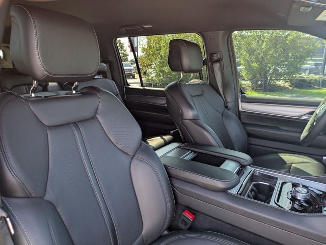 2026 Jeep Grand Wagoneer 4x4