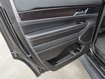 2023 Jeep Wagoneer Series I 4x4