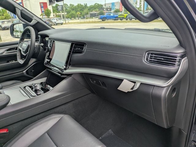 2026 Jeep Grand Wagoneer GRAND WAGONEER LIMITED ALTITUDE 4X4