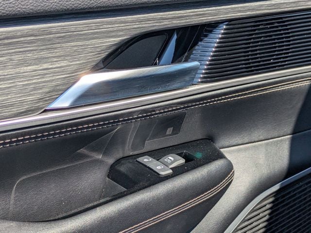 2022 Jeep Wagoneer Series II 4x4