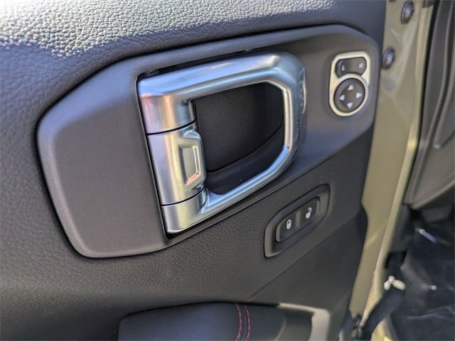 2025 Jeep Gladiator GLADIATOR RUBICON 4X4