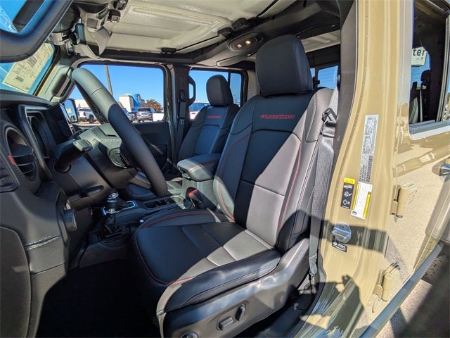 2025 Jeep Gladiator GLADIATOR RUBICON 4X4