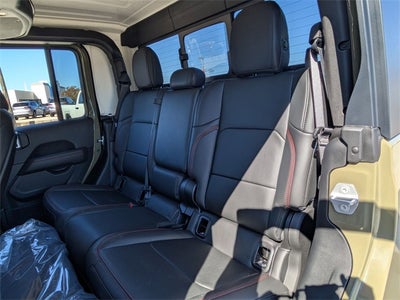 2025 Jeep Gladiator GLADIATOR RUBICON 4X4