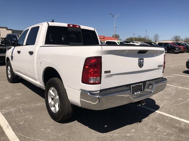2023 RAM 1500 Classic SLT Crew Cab 4x4 5'7' Box
