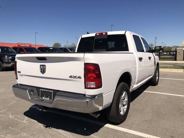 2023 RAM 1500 Classic SLT Crew Cab 4x4 5'7' Box