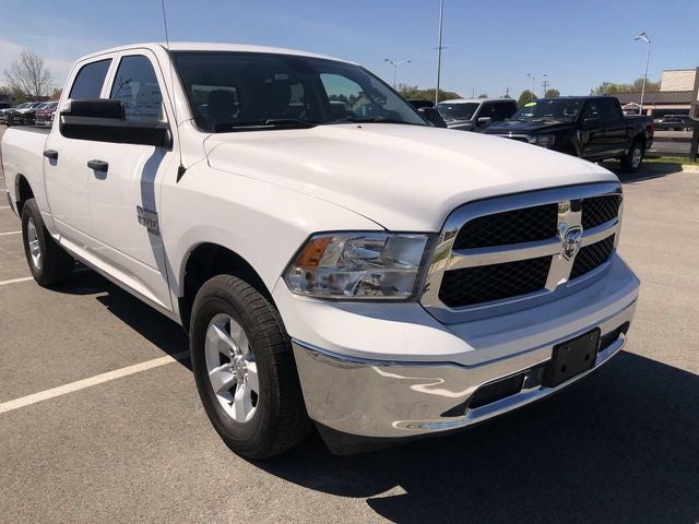 2023 RAM 1500 Classic SLT Crew Cab 4x4 5'7' Box