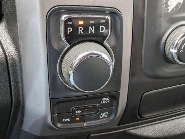 2024 RAM 1500 Classic Warlock Crew Cab 4x4 5'7' Box