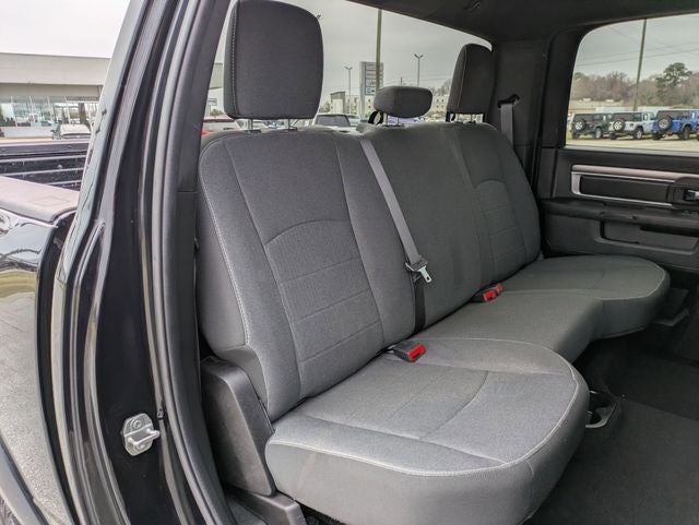 2024 RAM 1500 Classic Warlock Crew Cab 4x4 5'7' Box