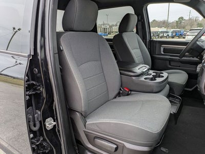 2024 RAM 1500 Classic Warlock Crew Cab 4x4 5'7' Box