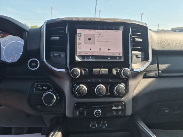 2027 RAM Ram 1500 RAM 1500 BIG HORN CREW CAB 4X2 5'7' BOX