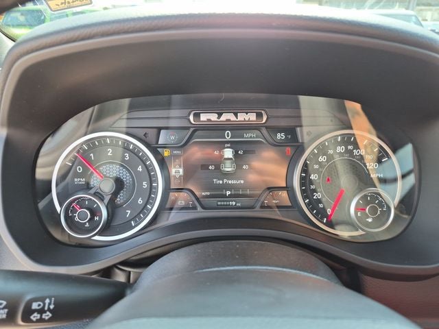 2027 RAM Ram 1500 RAM 1500 LONE STAR CREW CAB 4X2 5'7' BOX
