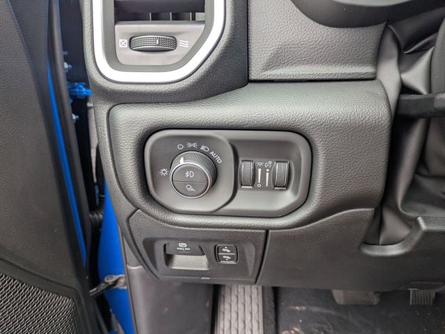 2026 RAM Ram 1500 RAM 1500 BIG HORN CREW CAB 4X2 5'7' BOX