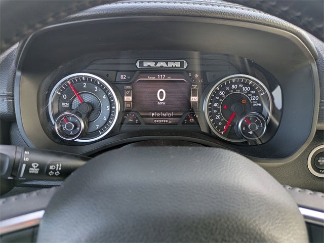 2024 RAM 1500 Laramie Crew Cab 4x2 5'7' Box