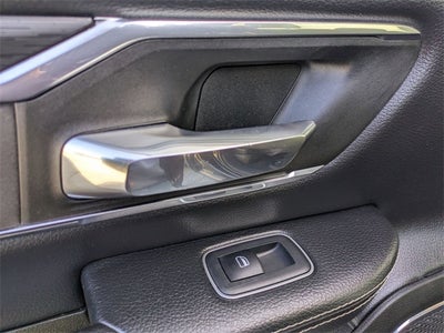 2024 RAM 1500 Laramie Crew Cab 4x2 5'7' Box