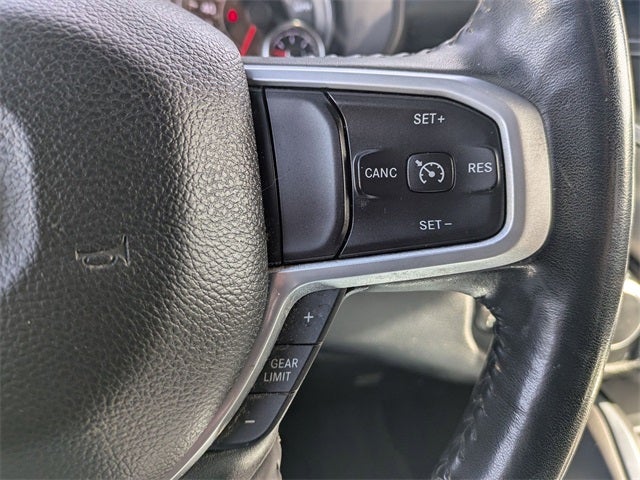 2022 RAM 1500 Big Horn Crew Cab 4x4 5'7' Box