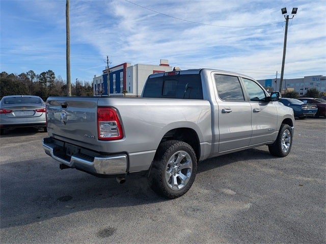 2022 RAM 1500 Big Horn Crew Cab 4x4 5'7' Box
