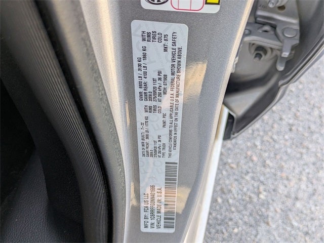 2022 RAM 1500 Big Horn Crew Cab 4x4 5'7' Box