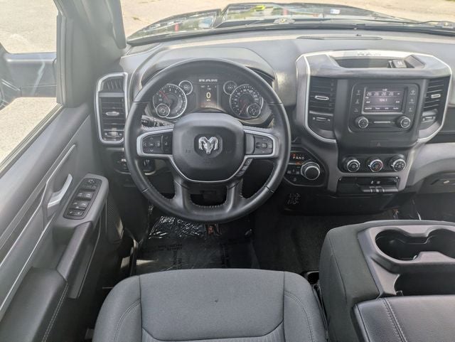 2023 RAM 1500 Big Horn Crew Cab 4x4 5'7' Box