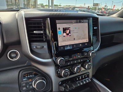 2025 RAM 1500 Big Horn Crew Cab 4x4 5'7' Box