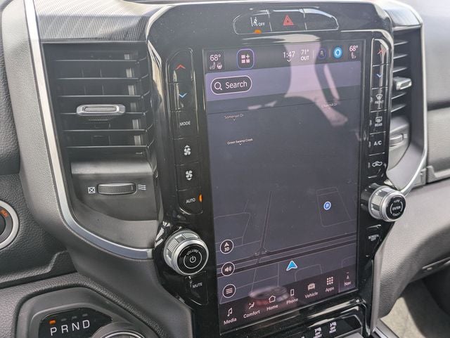 2025 RAM 1500 Big Horn Crew Cab 4x4 5'7' Box