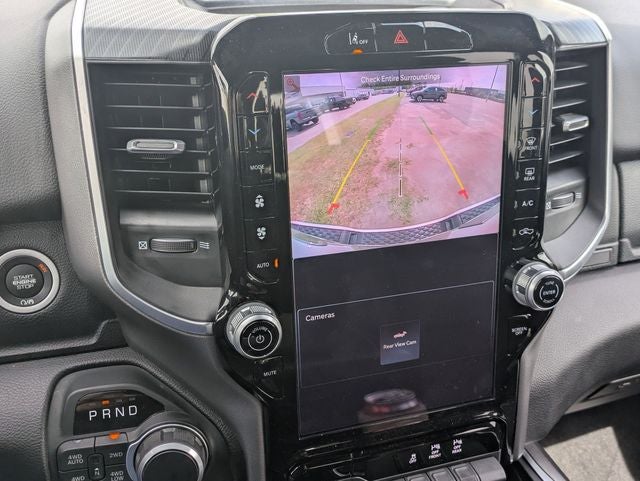 2025 RAM 1500 Big Horn Crew Cab 4x4 5'7' Box