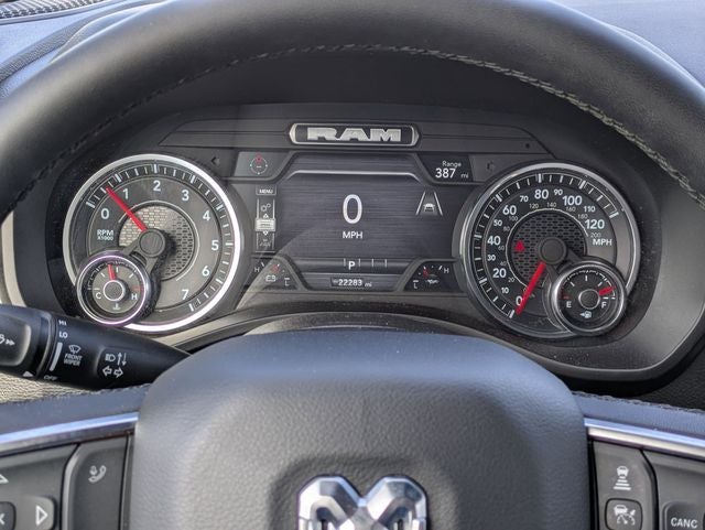 2025 RAM 1500 Big Horn Crew Cab 4x4 5'7' Box