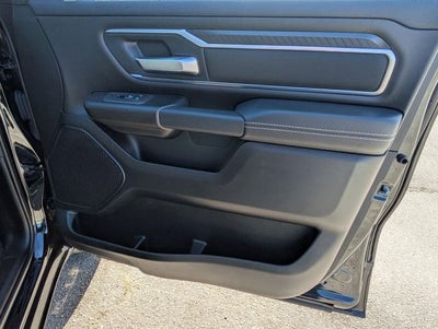 2025 RAM 1500 Big Horn Crew Cab 4x4 5'7' Box