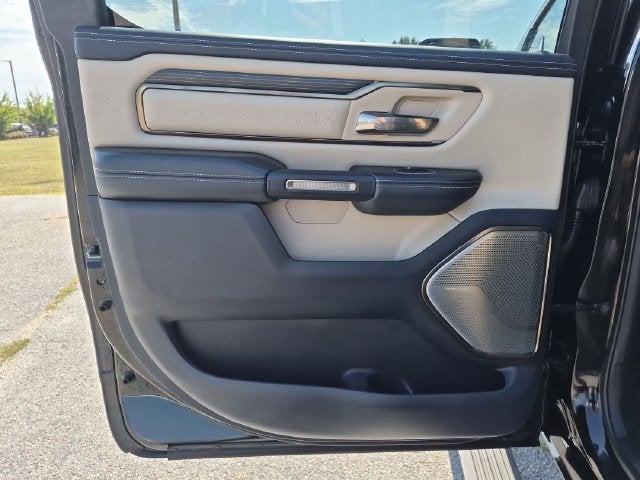 2021 RAM 1500 Limited Crew Cab 4x4 5'7' Box