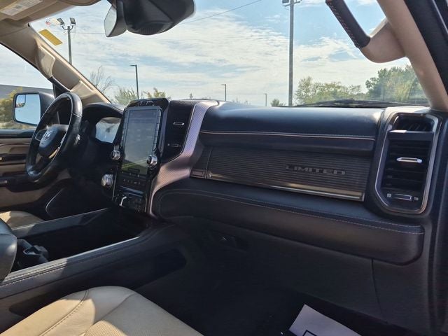 2021 RAM 1500 Limited Crew Cab 4x4 5'7' Box