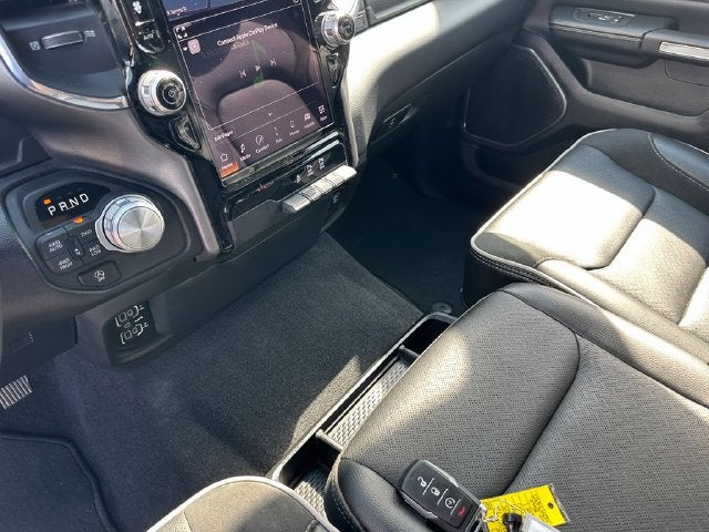2025 RAM 1500 Laramie Crew Cab 4x4 5'7' Box