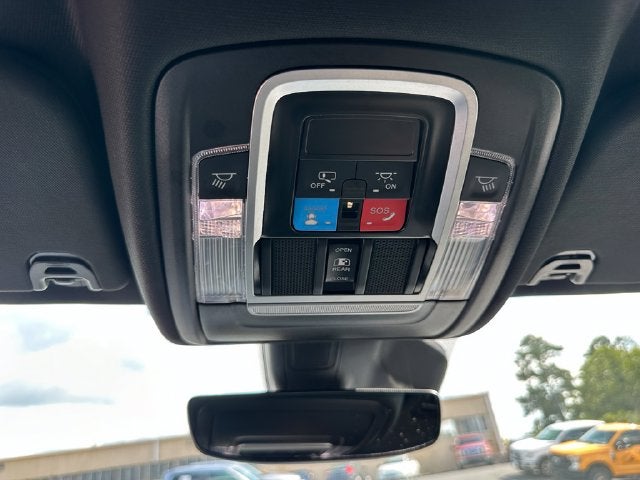 2025 RAM 1500 Laramie Crew Cab 4x4 5'7' Box