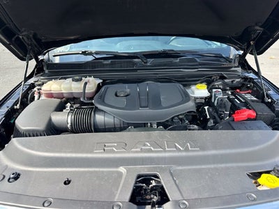 2025 RAM 1500 Laramie Crew Cab 4x4 5'7' Box