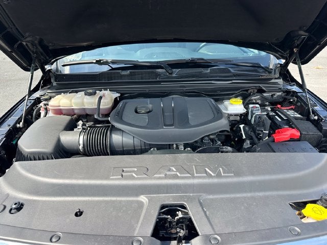 2025 RAM 1500 Laramie Crew Cab 4x4 5'7' Box