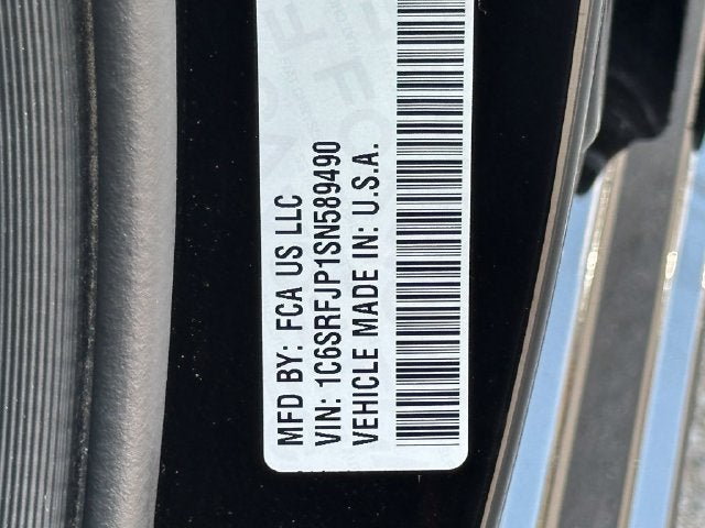 2025 RAM 1500 Laramie Crew Cab 4x4 5'7' Box