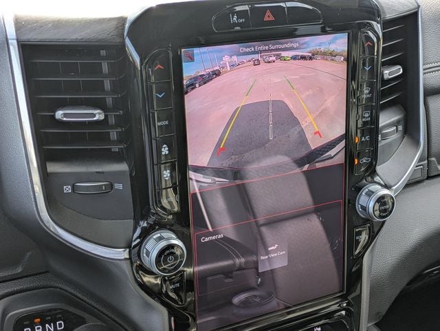 2025 RAM 1500 Laramie Crew Cab 4x4 5'7' Box