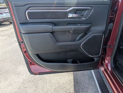 2025 RAM 1500 Laramie Crew Cab 4x4 5'7' Box