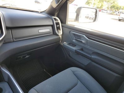 2021 RAM 1500 Big Horn Crew Cab 4x4 6'4' Box