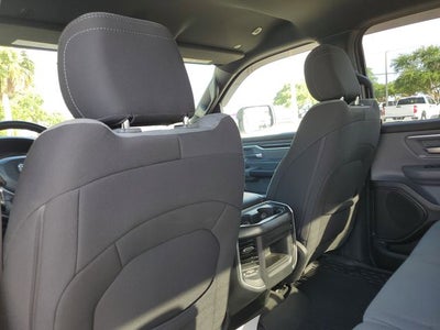 2021 RAM 1500 Big Horn Crew Cab 4x4 6'4' Box