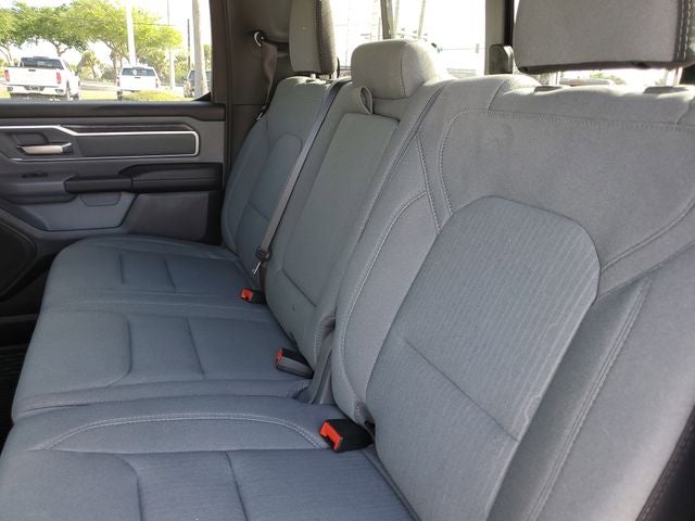 2021 RAM 1500 Big Horn Crew Cab 4x4 6'4' Box