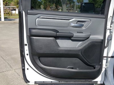 2021 RAM 1500 Big Horn Crew Cab 4x4 6'4' Box