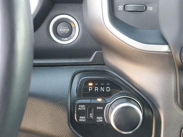 2021 RAM 1500 Big Horn Crew Cab 4x4 6'4' Box