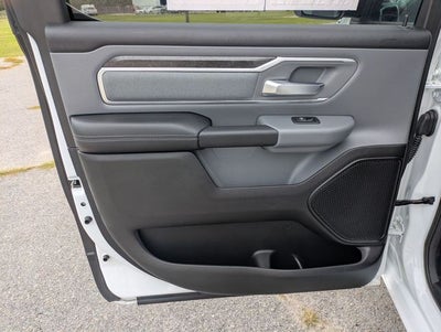2023 RAM 1500 Big Horn Crew Cab 4x4 6'4' Box