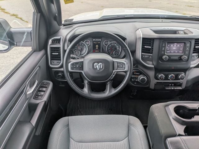 2023 RAM 1500 Big Horn Crew Cab 4x4 6'4' Box