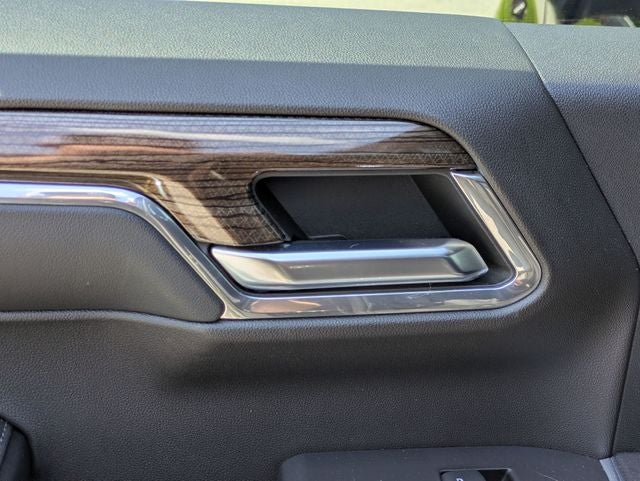 2023 Chevrolet Silverado 1500 4WD Crew Cab Short Bed LT with 2FL