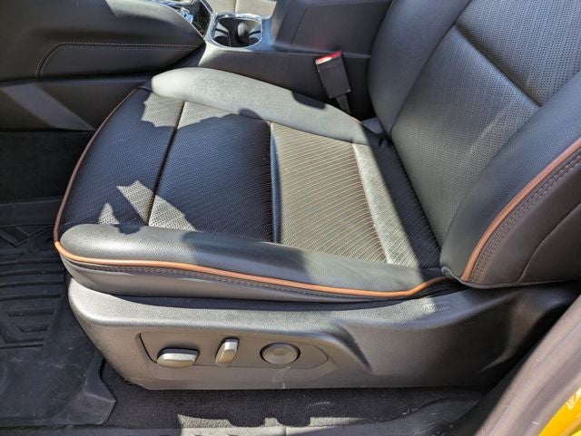 2023 GMC Canyon 4WD Crew Cab Short Box AT4
