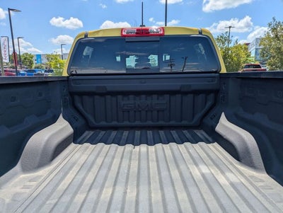 2023 GMC Canyon 4WD Crew Cab Short Box AT4