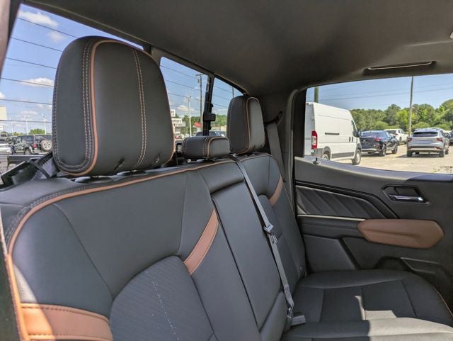 2023 GMC Canyon 4WD Crew Cab Short Box AT4