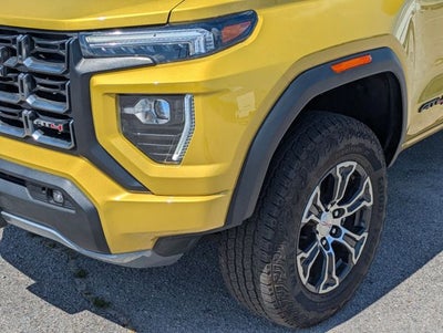 2023 GMC Canyon 4WD Crew Cab Short Box AT4